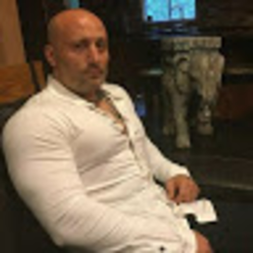 Meet your Posher, Эрик